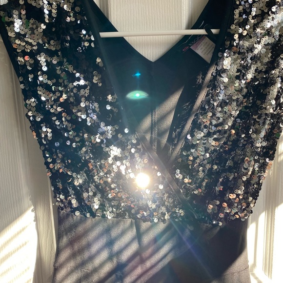 Black Sequin BodyCon Mini Dress - Picture 2 of 4